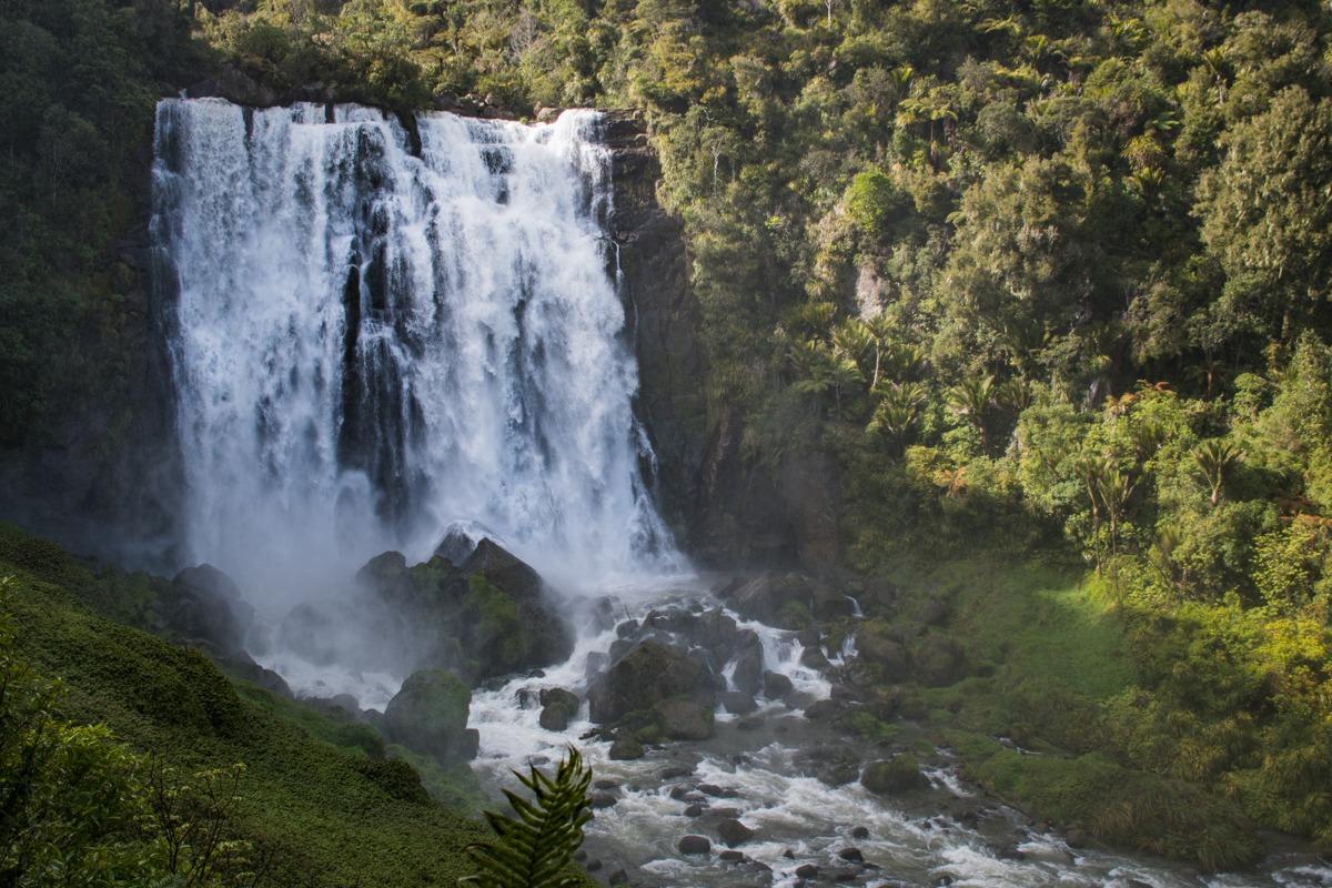 Marokopa falls near Waitomo